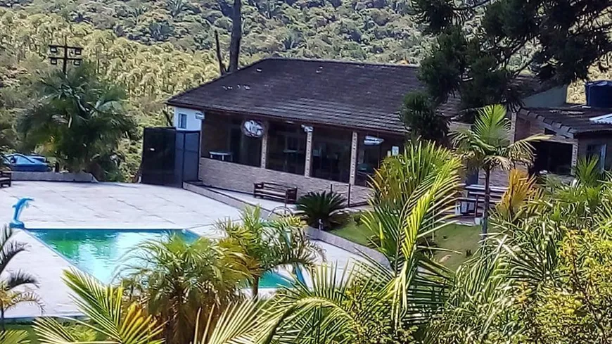 Foto 1 de Fazenda/Sítio com 6 Quartos à venda, 100m² em Zona Rural, Piedade