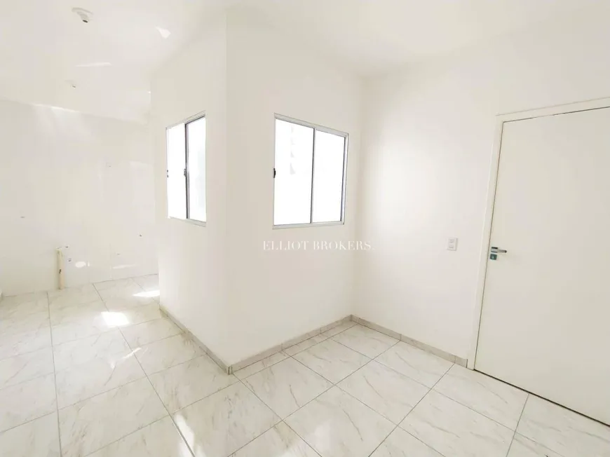 Foto 1 de Apartamento com 2 Quartos à venda, 38m² em Vila Ré, São Paulo