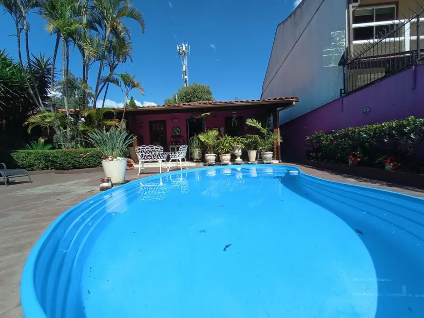 Foto 1 de Casa de Condomínio com 4 Quartos à venda, 260m² em Anil, Rio de Janeiro