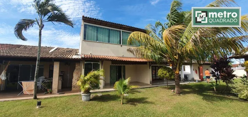 Foto 1 de Casa com 2 Quartos à venda, 140m² em Jardim Marileia, Rio das Ostras