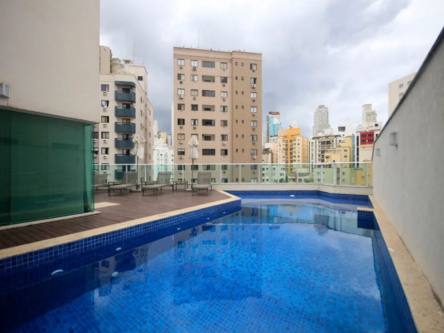 Foto 1 de Apartamento com 3 Quartos à venda, 137m² em Centro, Balneário Camboriú