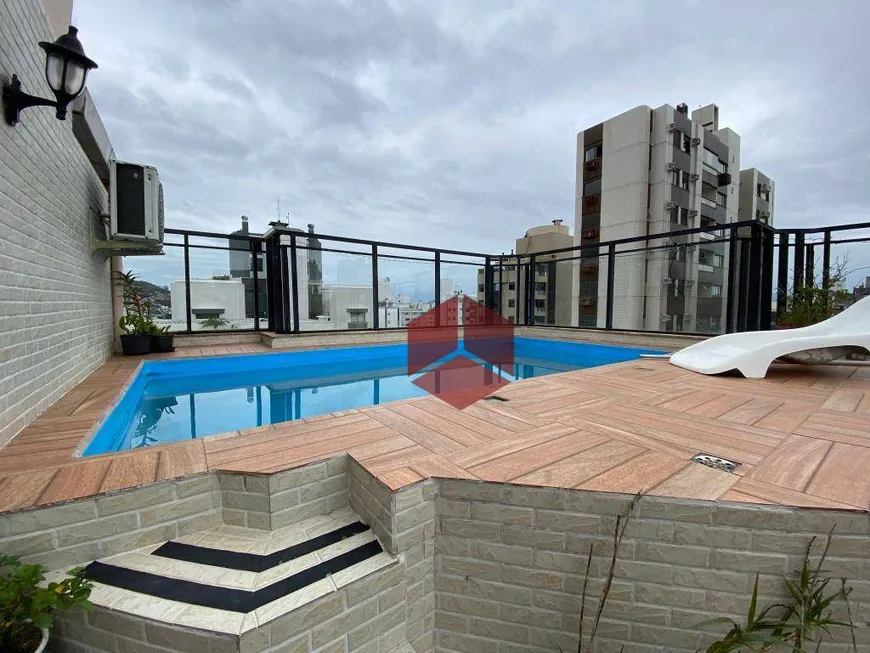 Foto 1 de Cobertura com 3 Quartos à venda, 216m² em Centro, Florianópolis