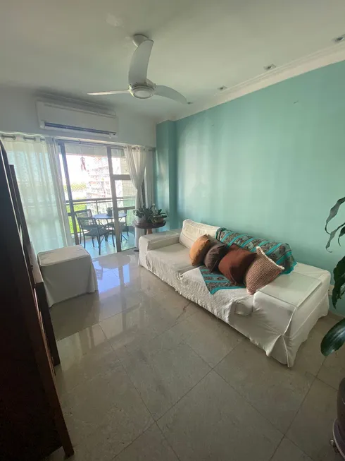 Foto 1 de Apartamento com 3 Quartos à venda, 110m² em Barra da Tijuca, Rio de Janeiro