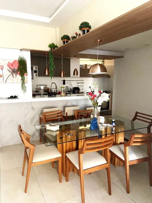 Foto 1 de Apartamento com 3 Quartos à venda, 115m² em Treze de Julho, Aracaju