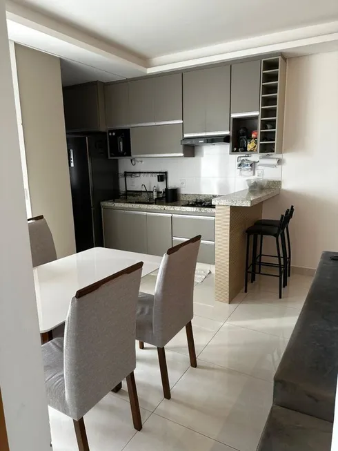 Foto 1 de Apartamento com 2 Quartos à venda, 61m² em Presidente Roosevelt, Uberlândia