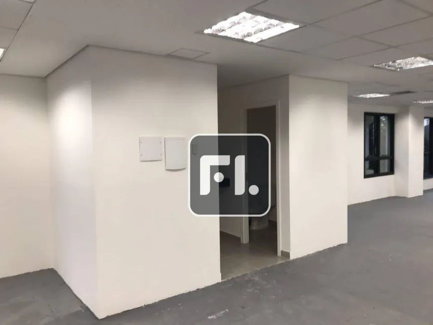 Foto 1 de Sala Comercial para venda ou aluguel, 100m² em Pinheiros, São Paulo