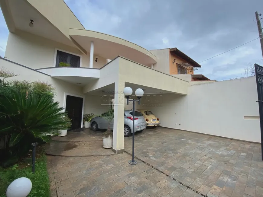 Foto 1 de Casa com 3 Quartos à venda, 280m² em Residencial Samambaia, São Carlos