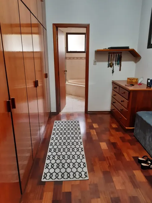 Foto 1 de Sobrado com 4 Quartos à venda, 346m² em Jardim Bandeirantes, Salto