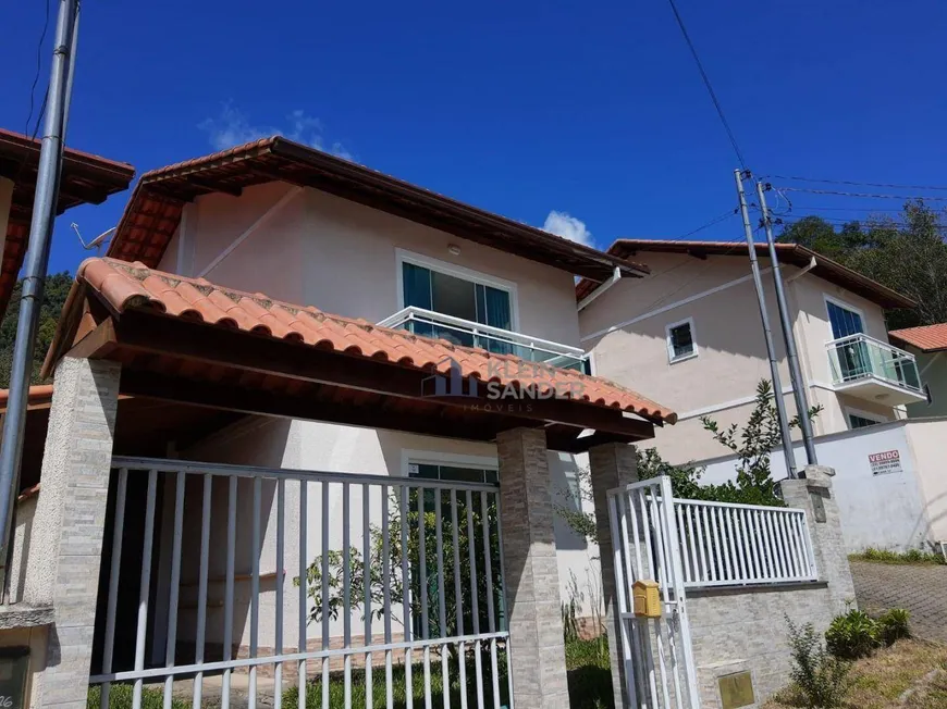 Foto 1 de Casa com 2 Quartos à venda, 70m² em Estrada Sítio São Luís, Nova Friburgo