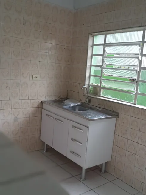 Foto 1 de Casa com 1 Quarto para alugar, 35m² em Taboão, São Bernardo do Campo