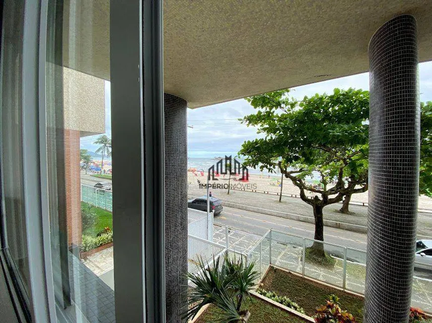 Foto 1 de Apartamento com 3 Quartos à venda, 128m² em Pitangueiras, Guarujá