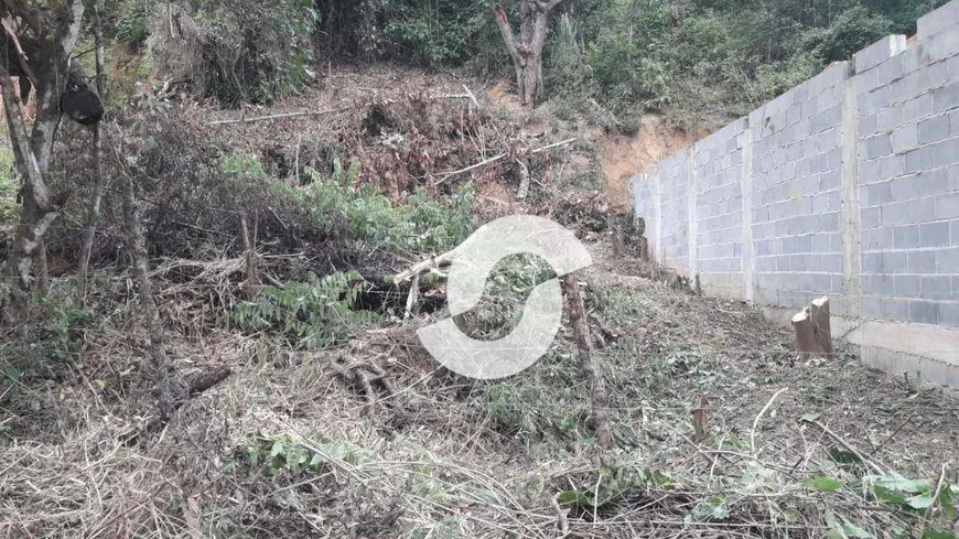 Foto 1 de Lote/Terreno à venda, 360m² em Jacaroá, Maricá