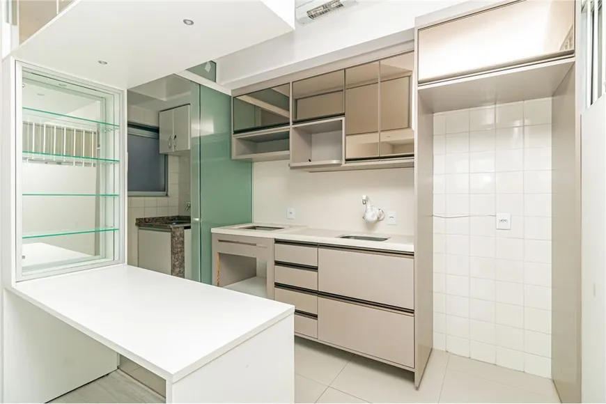 Foto 1 de Apartamento com 2 Quartos à venda, 45m² em Sarandi, Porto Alegre