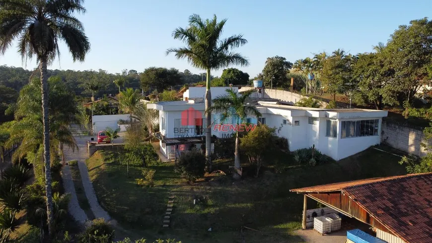 Foto 1 de Casa com 4 Quartos à venda, 350m² em Bairro Vista Alegre, Vinhedo