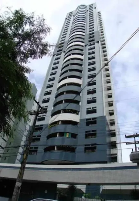 Foto 1 de Apartamento com 4 Quartos à venda, 132m² em Rosarinho, Recife