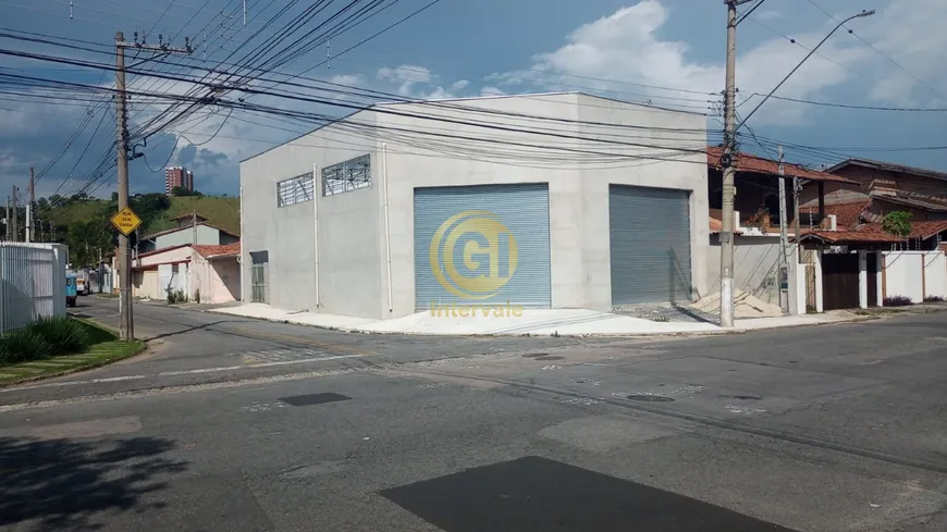 Foto 1 de Galpão/Depósito/Armazém para venda ou aluguel, 300m² em Cidade Jardim, Jacareí