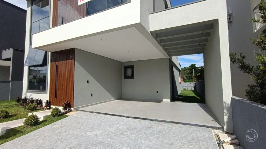 Foto 1 de Casa com 3 Quartos à venda, 184m² em Cachoeira do Bom Jesus, Florianópolis