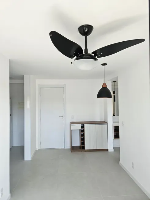 Foto 1 de Apartamento com 1 Quarto para alugar, 36m² em Jacarepaguá, Rio de Janeiro