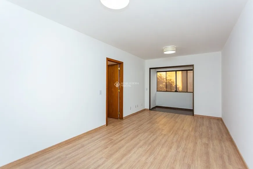 Foto 1 de Apartamento com 3 Quartos à venda, 107m² em Petrópolis, Porto Alegre