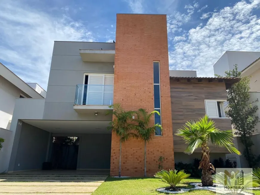 Foto 1 de Casa com 5 Quartos à venda, 320m² em Jardim Imperial, Cuiabá