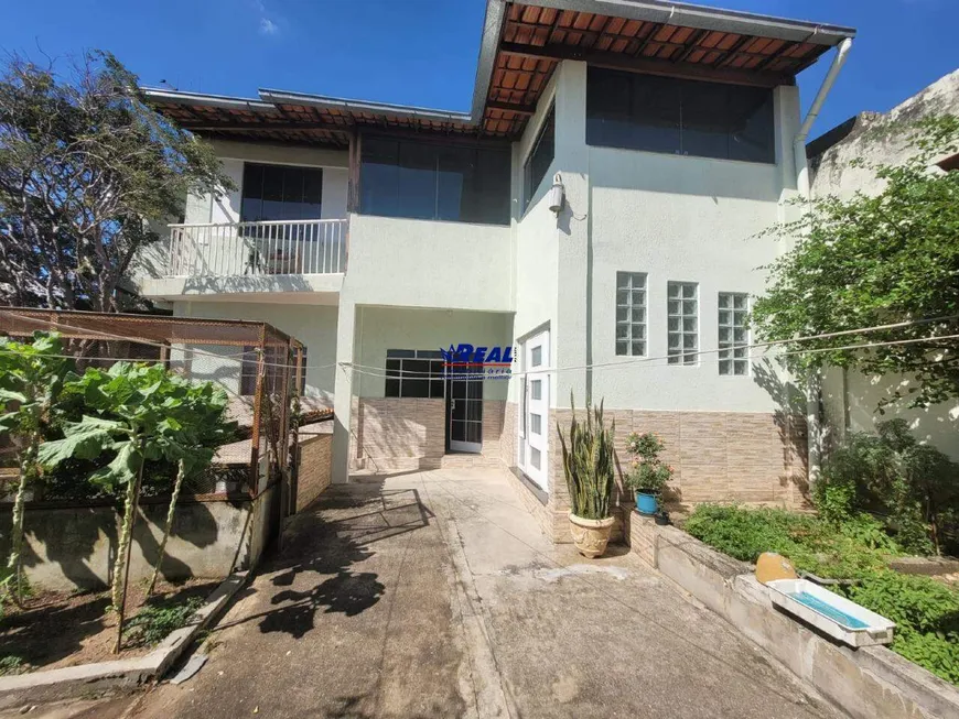 Foto 1 de Casa com 3 Quartos à venda, 168m² em Cardoso, Belo Horizonte