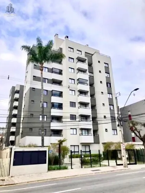 Foto 1 de Apartamento com 1 Quarto à venda, 30m² em Bacacheri, Curitiba