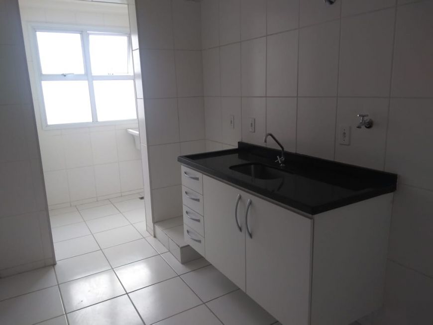 Apartamento na Rua Antônio Fernandes, Jardim Goncalves em Sorocaba, por R$  1.300/Mês - Viva Real