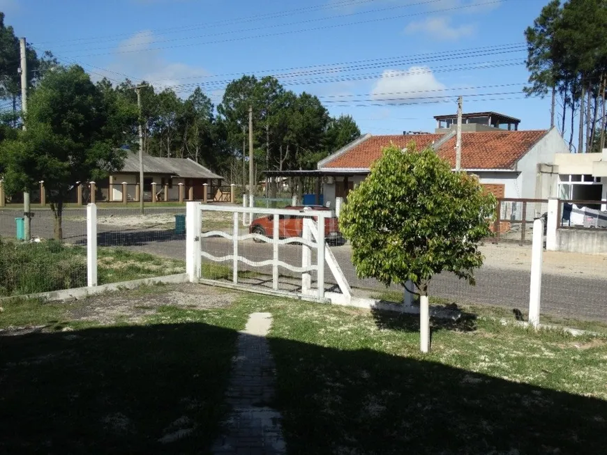 Foto 1 de Casa com 2 Quartos à venda, 69m² em Capao Novo, Capão da Canoa