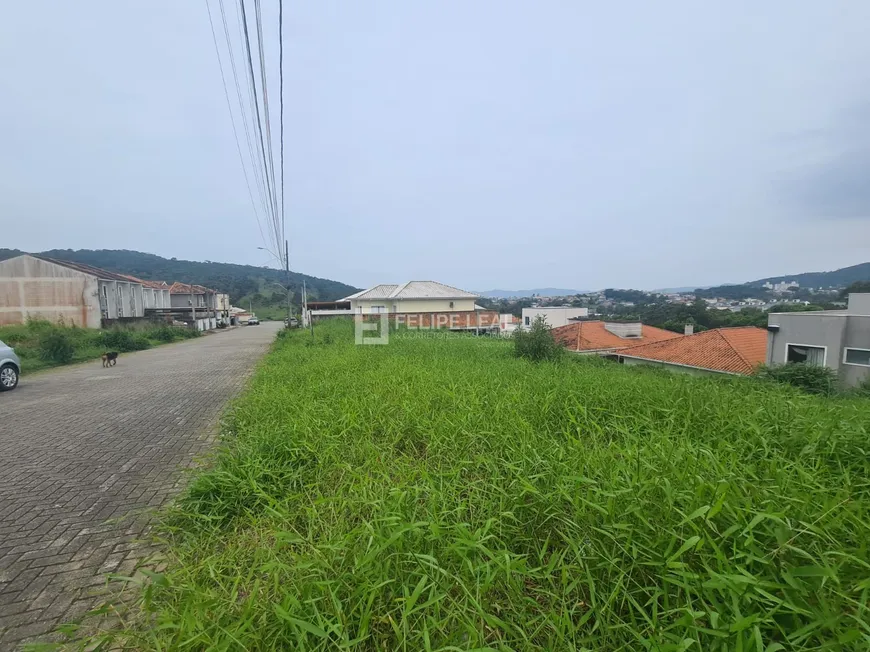 Foto 1 de Lote/Terreno à venda, 660m² em Potecas, São José