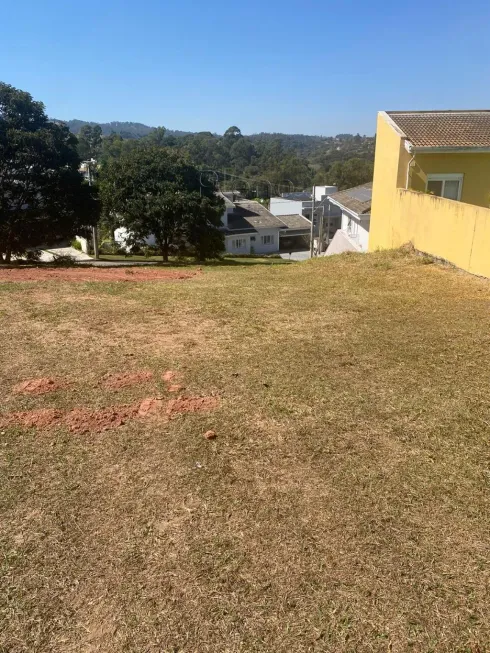 Foto 1 de Lote/Terreno à venda, 638m² em Rainha, Louveira