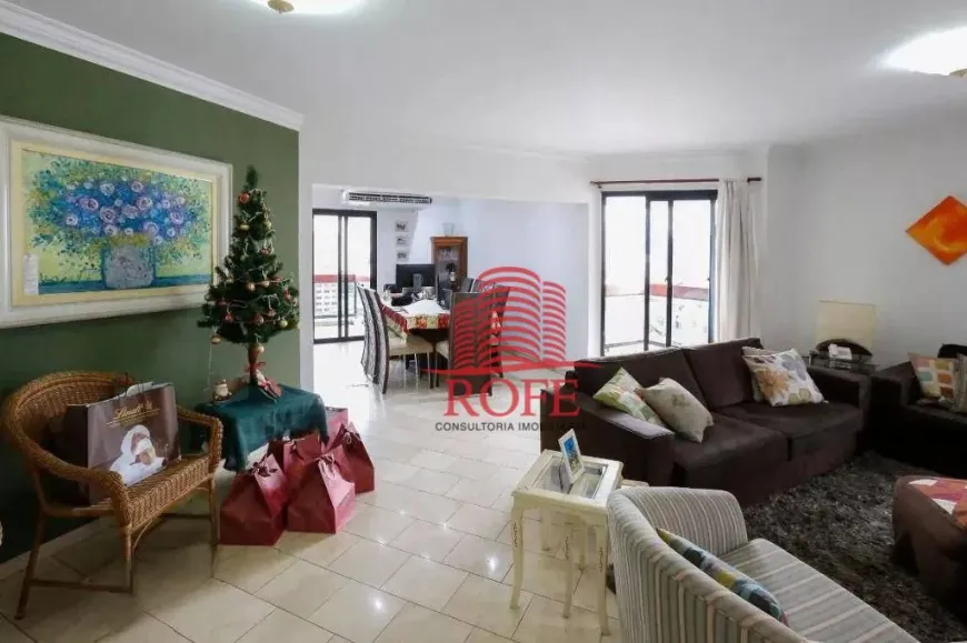 Foto 1 de Apartamento com 3 Quartos à venda, 150m² em Vila Olímpia, São Paulo