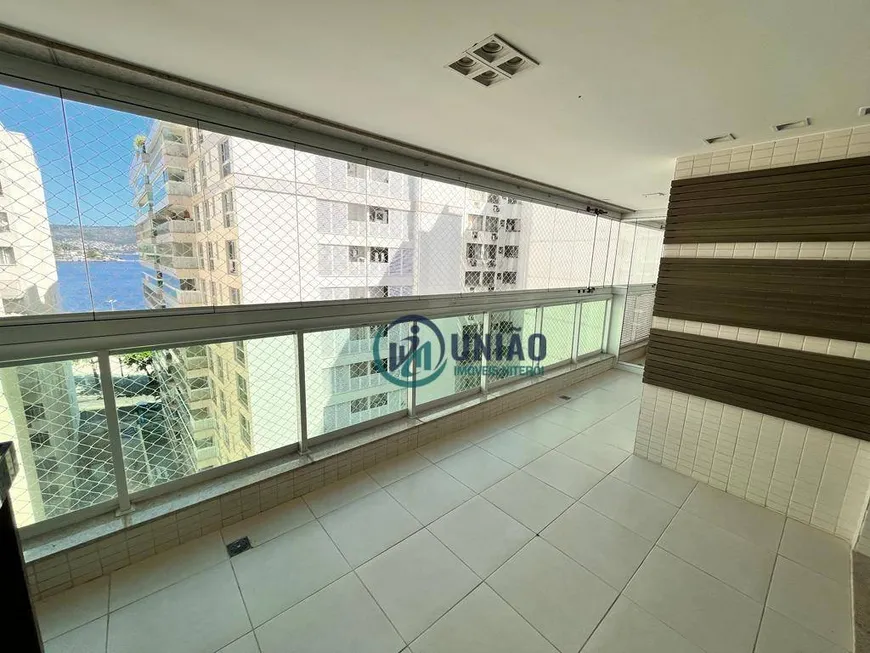 Foto 1 de Apartamento com 4 Quartos à venda, 158m² em Icaraí, Niterói