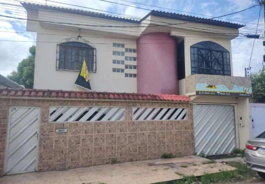 Foto 1 de Casa com 3 Quartos à venda, 240m² em Guamá, Belém