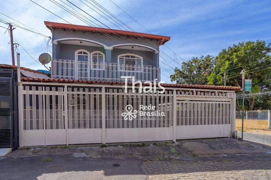 Foto 1 de Casa com 5 Quartos à venda, 238m² em Guara I, Brasília