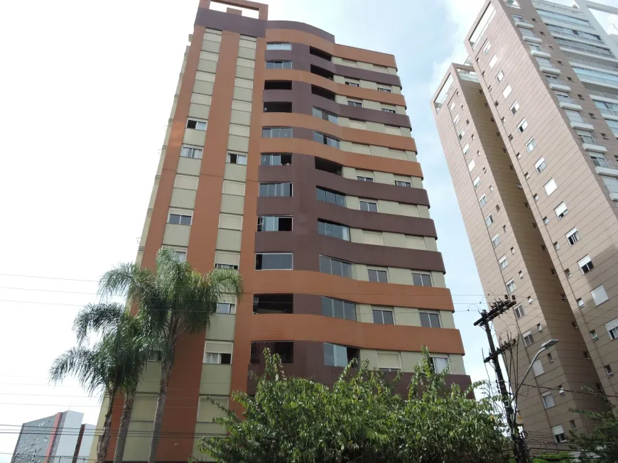 Foto 1 de Apartamento com 3 Quartos à venda, 120m² em Centro, Joinville