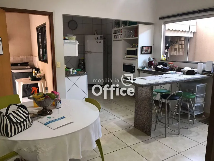 Foto 1 de Casa com 3 Quartos à venda, 141m² em Batista, Anápolis