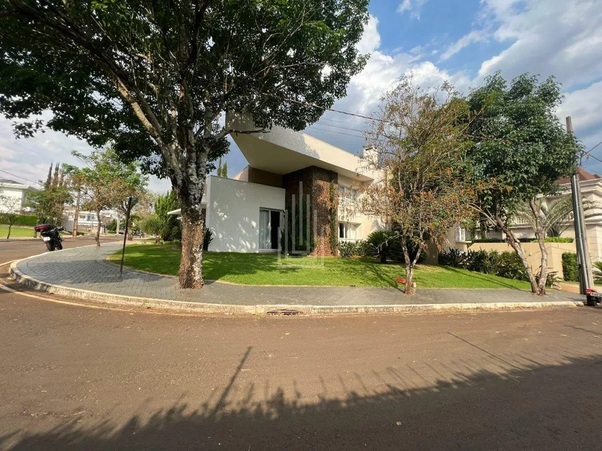 Foto 1 de Sobrado com 1 Quarto à venda, 430m² em Yolanda, Foz do Iguaçu