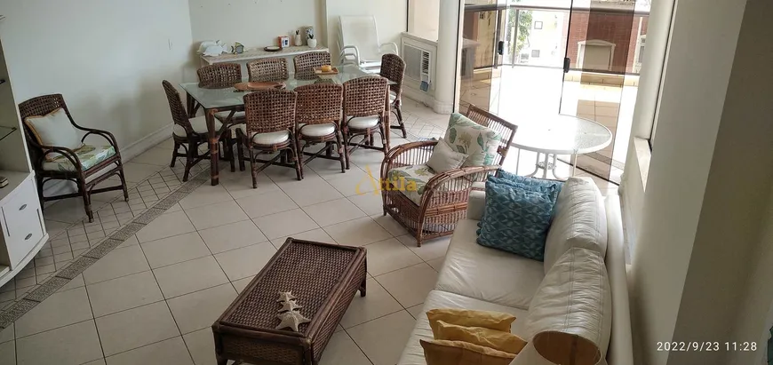 Foto 1 de Apartamento com 3 Quartos à venda, 176m² em Enseada, Guarujá