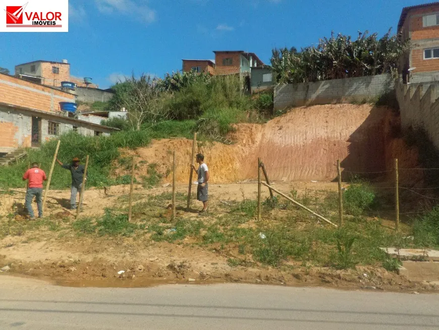 Foto 1 de Lote/Terreno à venda, 275m² em Centro, Cotia