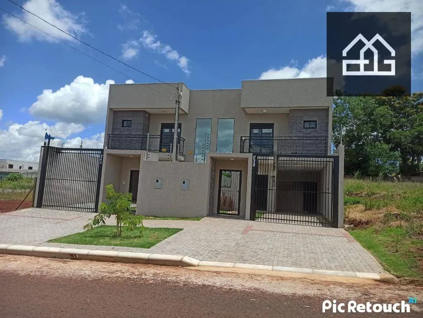 Foto 1 de Sobrado com 3 Quartos à venda, 144m² em Canadá, Cascavel