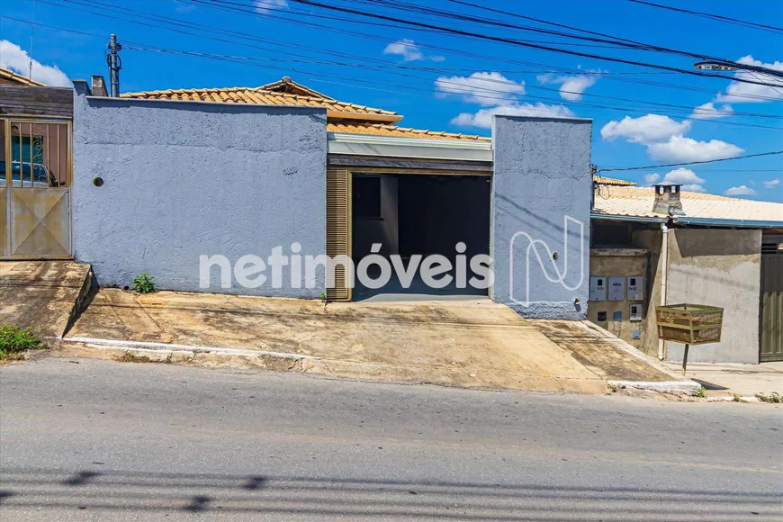 Foto 1 de Casa com 2 Quartos à venda, 78m² em Varzea, Lagoa Santa