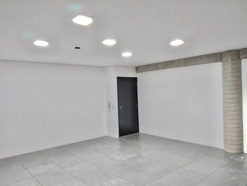 Foto 1 de Sala Comercial à venda, 45m² em Vila Bastos, Santo André