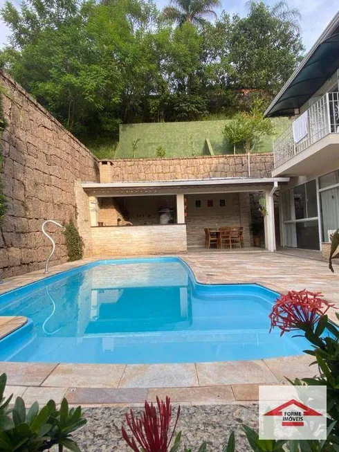 Foto 1 de Casa de Condomínio com 4 Quartos à venda, 339m² em Alpes dos Aracas Jordanesia, Cajamar