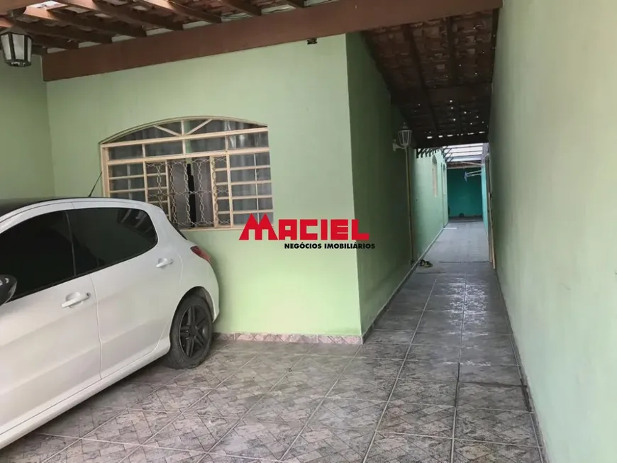 Foto 1 de Casa com 3 Quartos à venda, 165m² em Jardim Torrao De Ouro, São José dos Campos