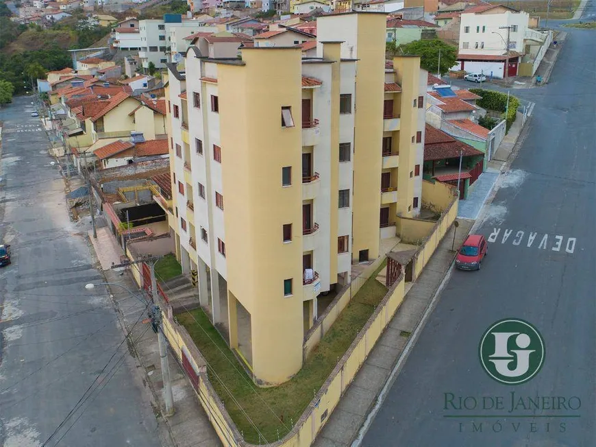 Foto 1 de Apartamento com 2 Quartos para alugar, 94m² em Jardim Centenario, Poços de Caldas