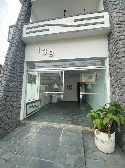 Foto 1 de Casa com 3 Quartos à venda, 240m² em Rocha, São Gonçalo