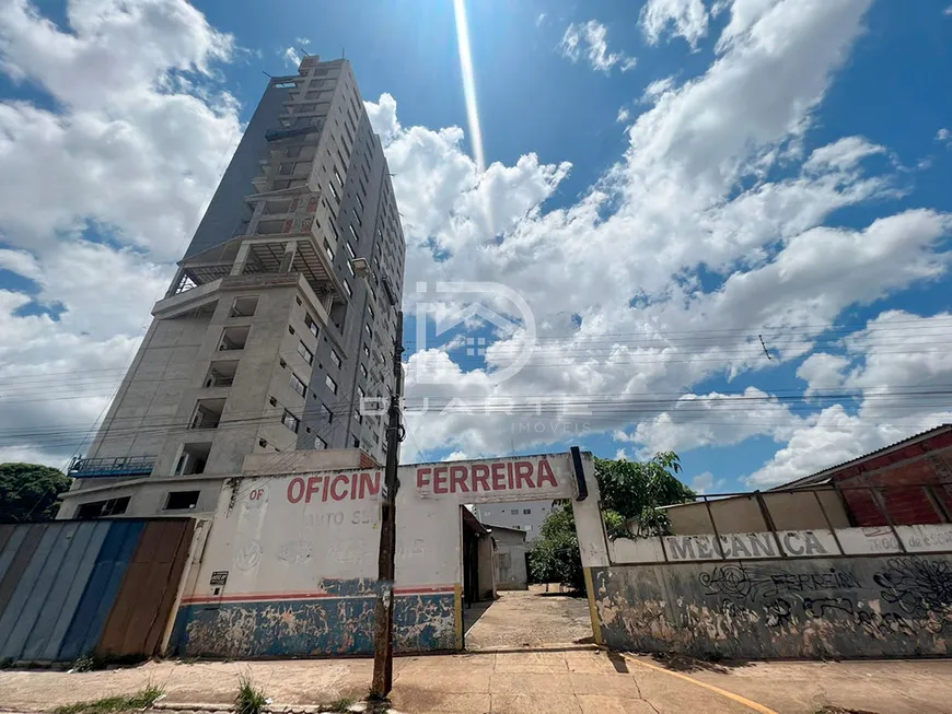 Foto 1 de Lote/Terreno à venda, 820m² em Vila Santa Isabel, Anápolis