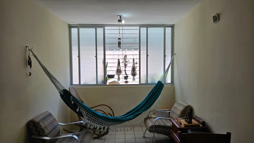 Foto 1 de Apartamento com 2 Quartos à venda, 64m² em Encruzilhada, Recife