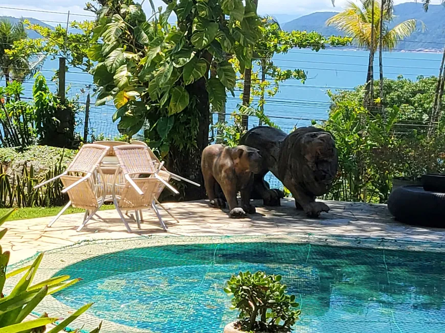 Foto 1 de Casa com 2 Quartos à venda, 185m² em Curral, Ilhabela