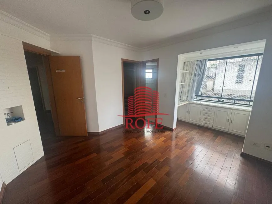 Foto 1 de Apartamento com 3 Quartos para alugar, 144m² em Brooklin, São Paulo